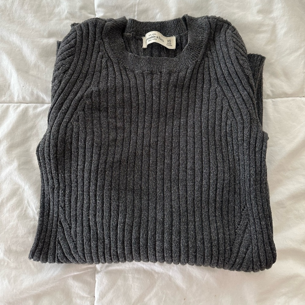 Abercrombie sweater